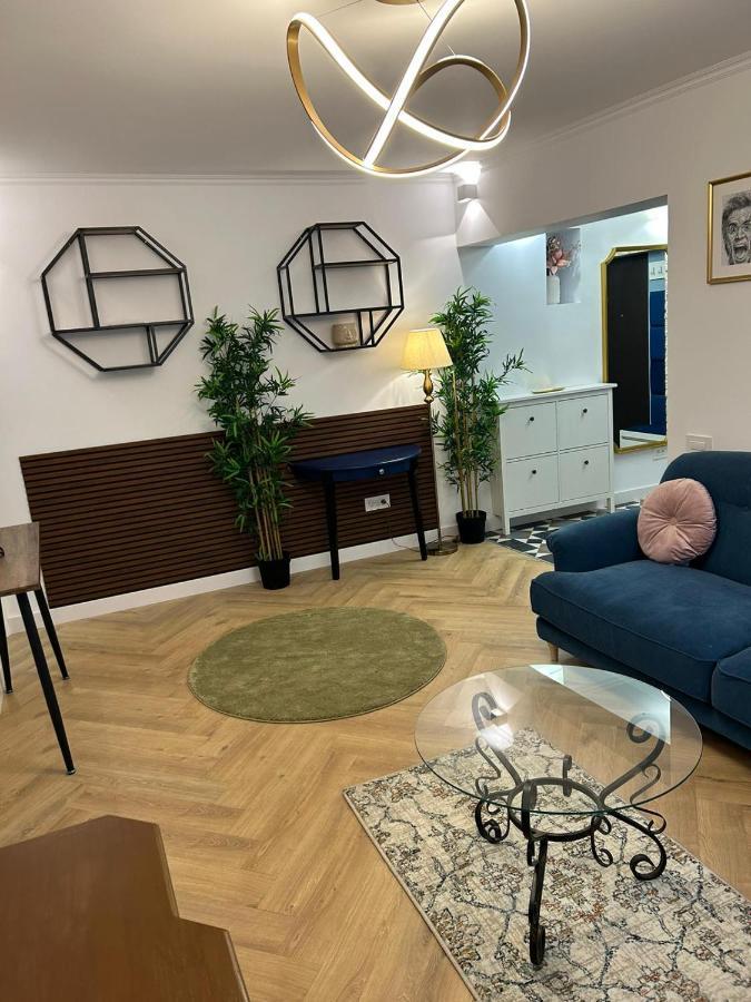 Alex Apartament Central Bukarest Exteriör bild