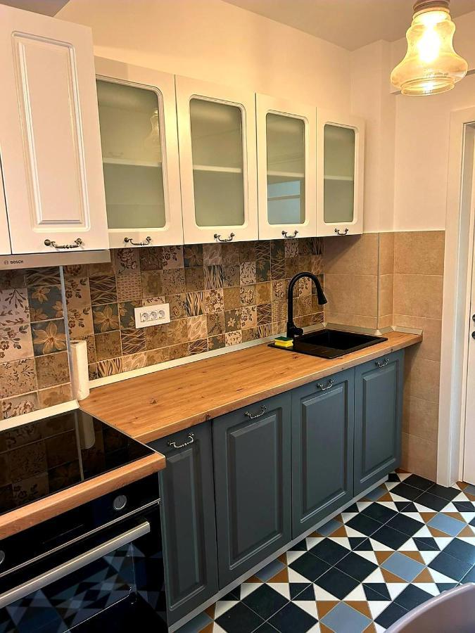 Alex Apartament Central Bukarest Exteriör bild
