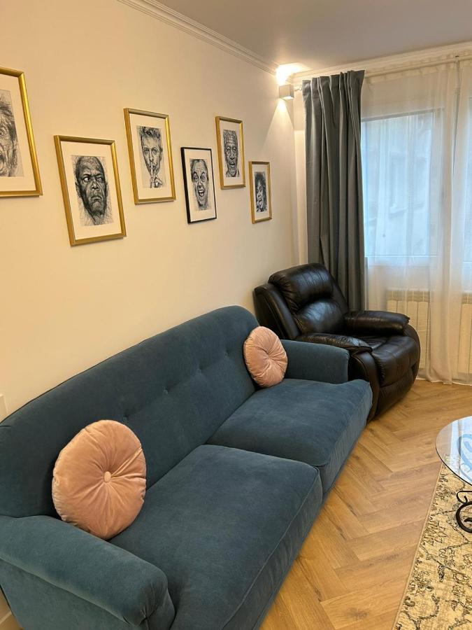 Alex Apartament Central Bukarest Exteriör bild